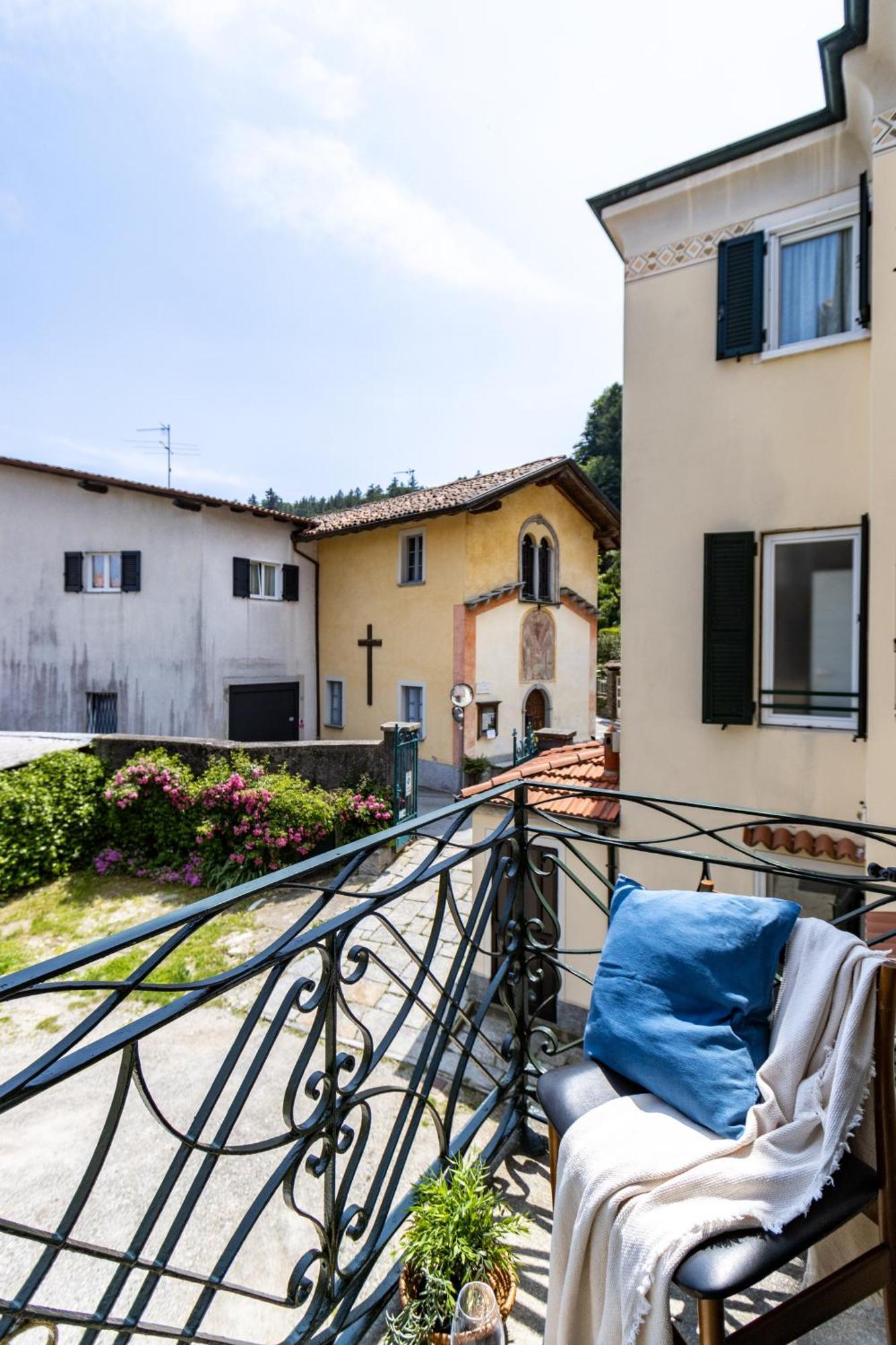 Le Dalie - Appartamento Stresa - Magognino Brisino Eksteriør billede
